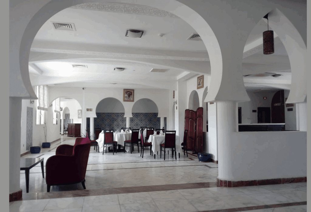 hotel saoura taghit