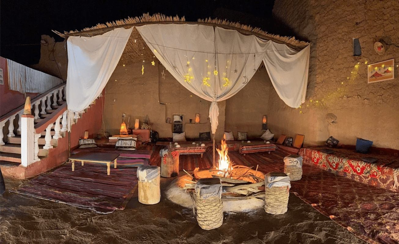 Dar Zendji Taghit – maison d'hôtes traditionnelle, patio