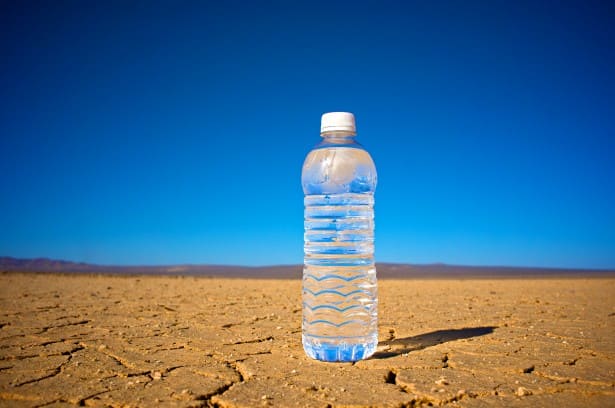 Eau dans le désert – hydratation essentielle au Sahara Algérien