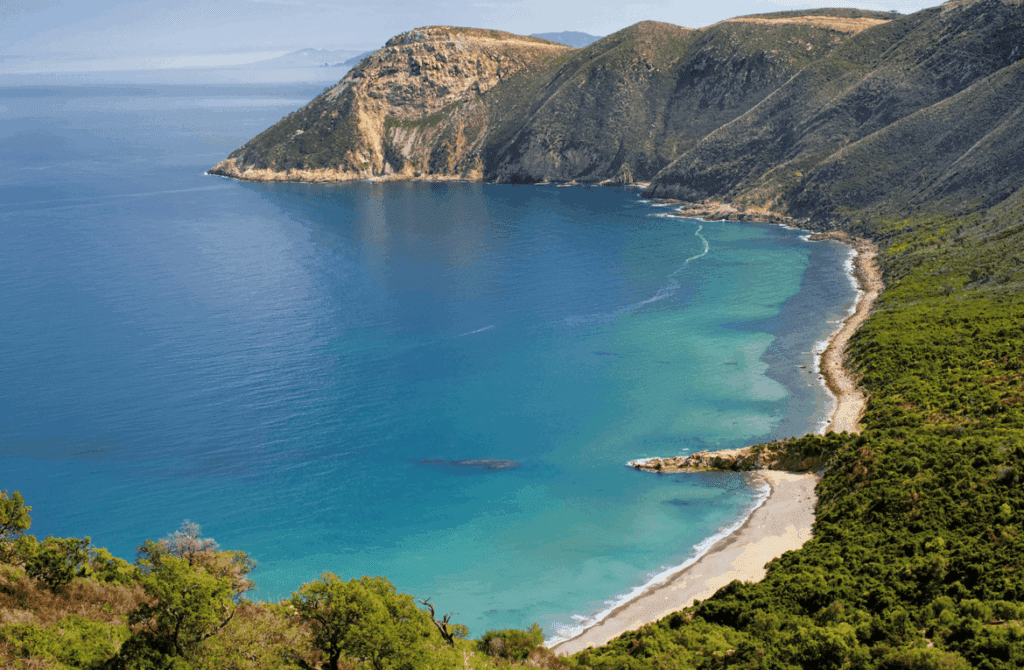 El Boukaa Beach — private beach in Aïn El-Turk, Oran