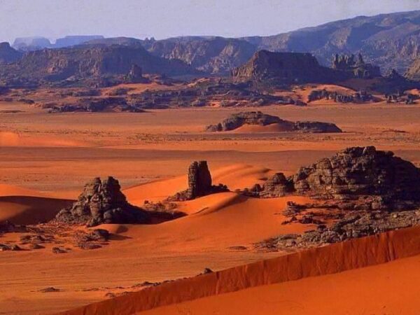 Tadrart Rouge — 6 jours de déconnexion au cœur du Sahara