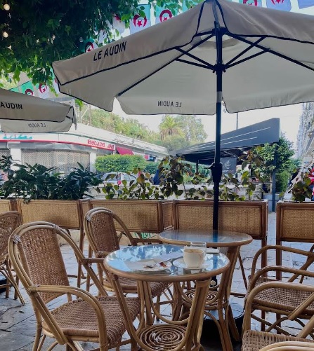 Le Audin - café terrasse place Maurice Audin Alger
