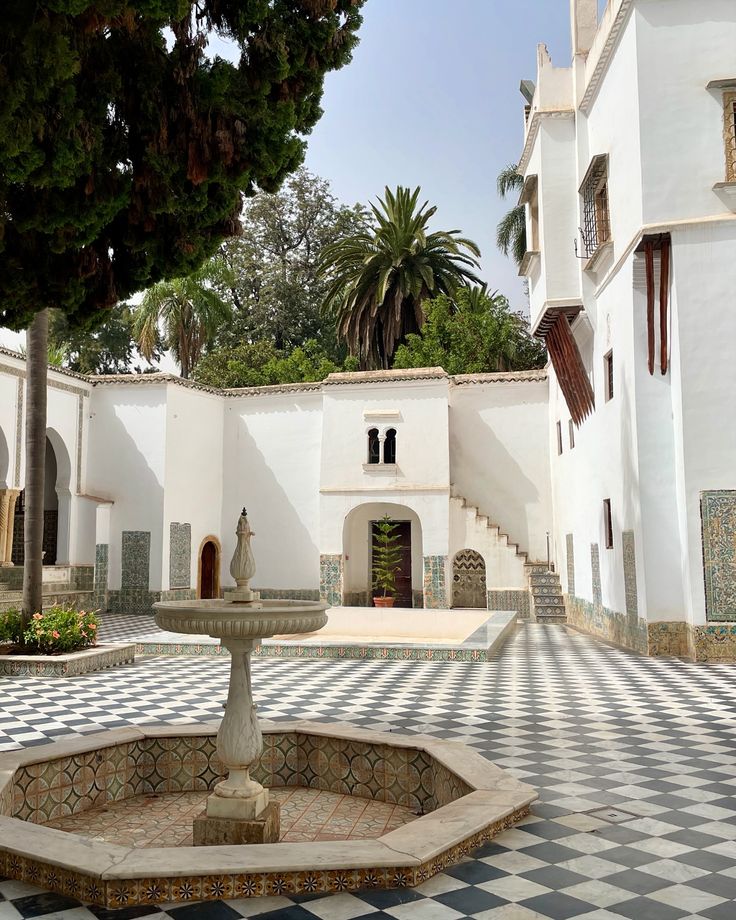 Musée national du Bardo - palais mauresque du XVIIIe siècle à Alger