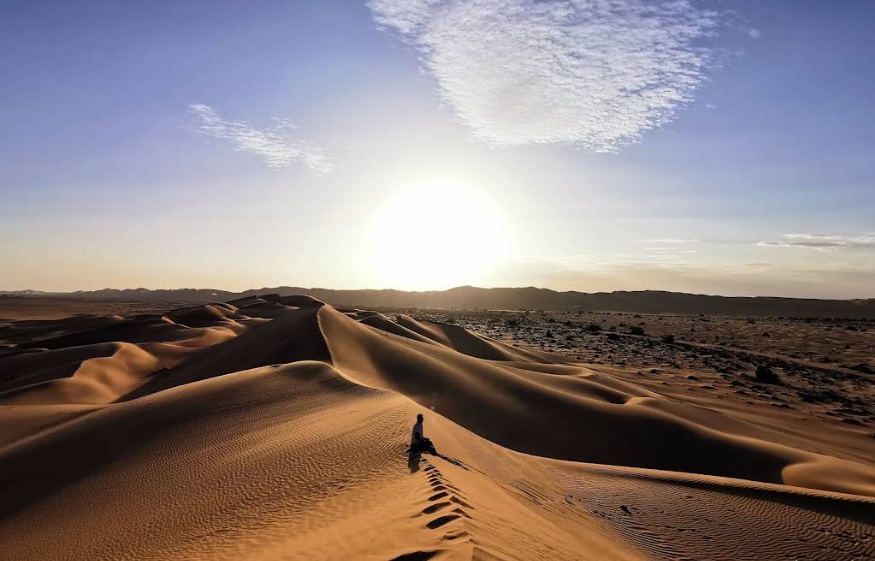 Coucher de soleil sur les dunes de l'Erg Admer