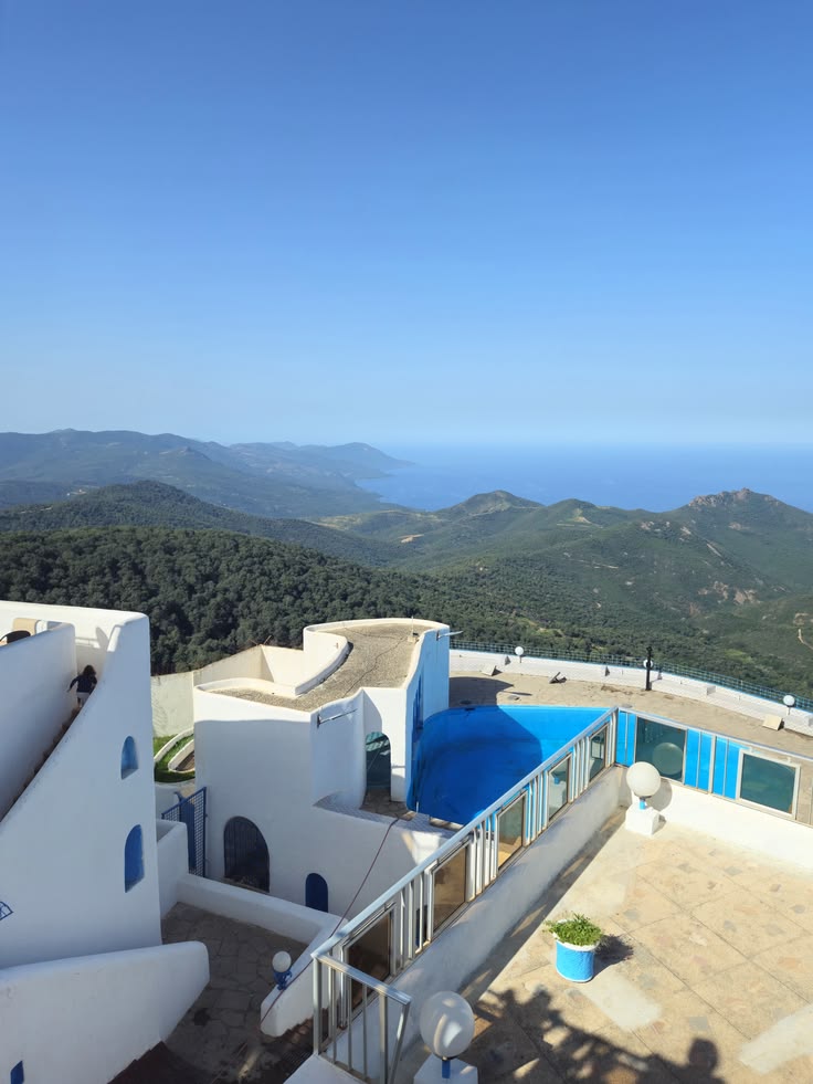 Le nord et le littoral algérien - Alger, Oran, Annaba, Béjaïa